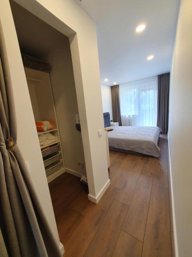 Talsa 1-Bedroom Apartment In City Center Siauliai Zewnętrze zdjęcie